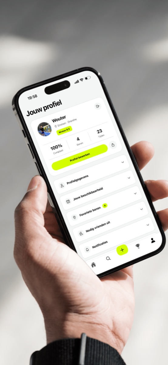 De app in de hand, op het eigen profiel