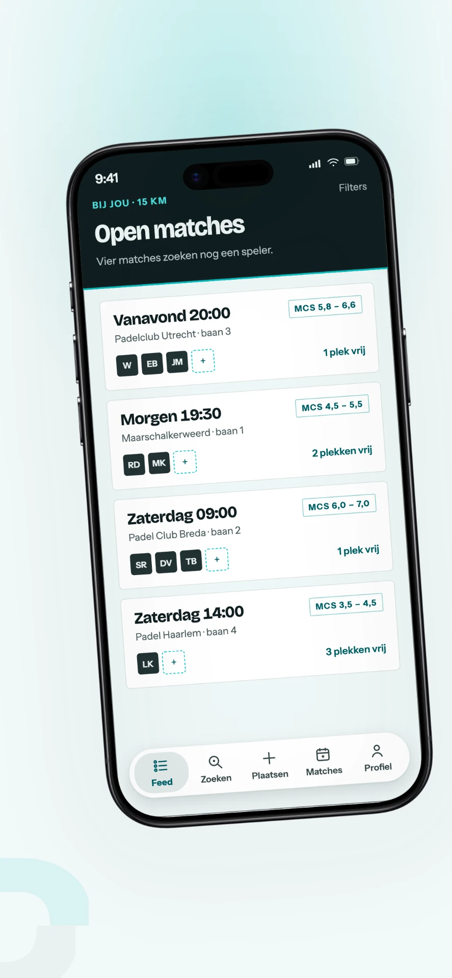 De feed op een iPhone: vier open matches met de vrije plekken erbij